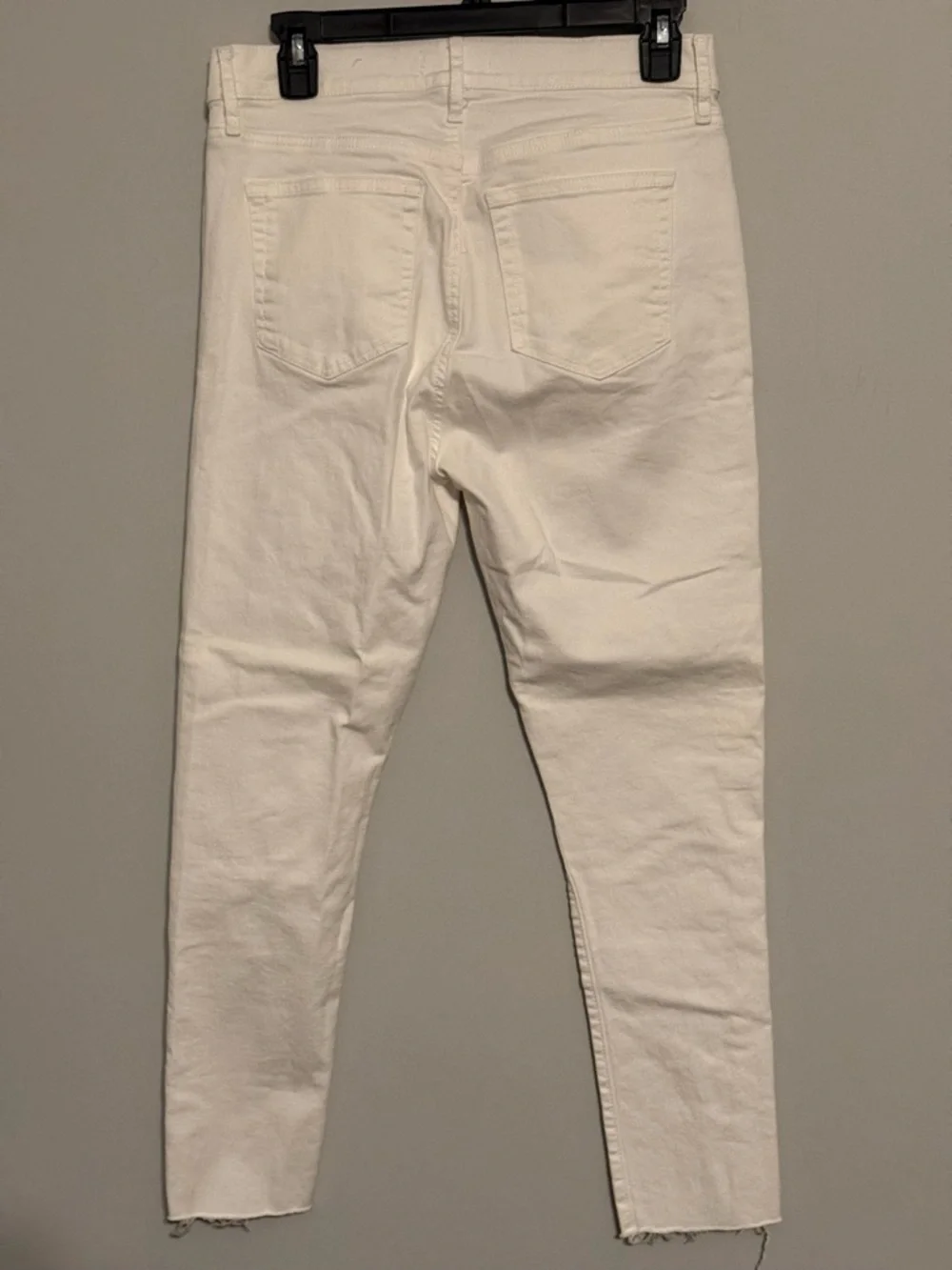 Women’s white jeans LOFT Sz 4/27 new without tags - Picture 3 of 5